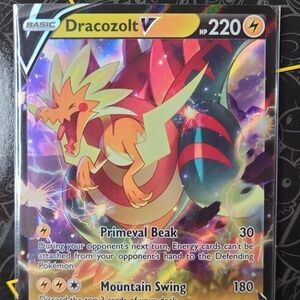 Dracozolt V Evolving Skies 058/203 Holo Ultra Rare